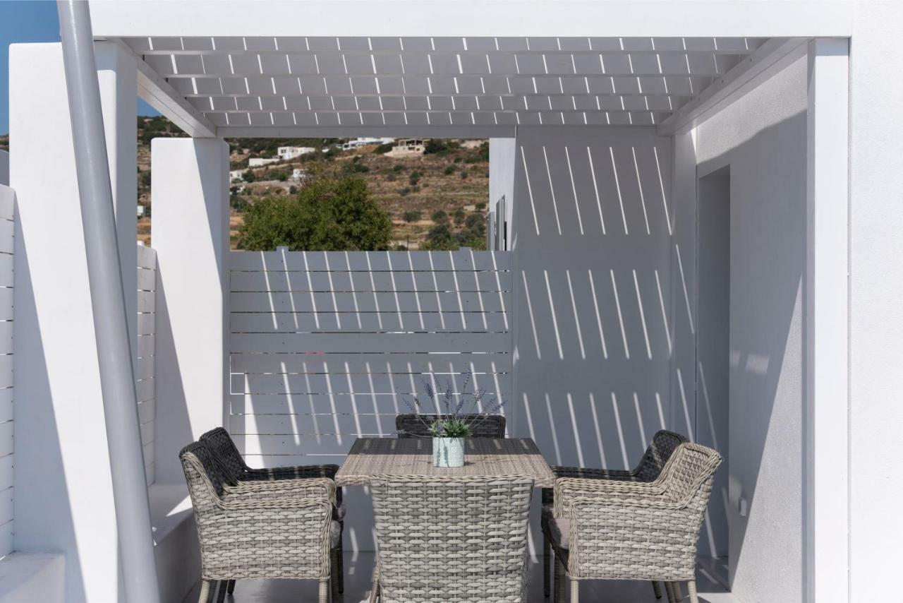 Paros Elitas Villas Exterior foto