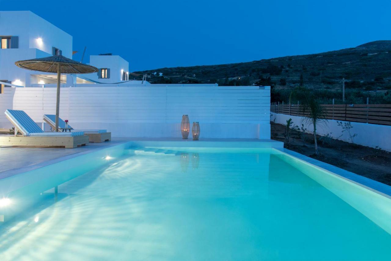 Paros Elitas Villas Exterior foto